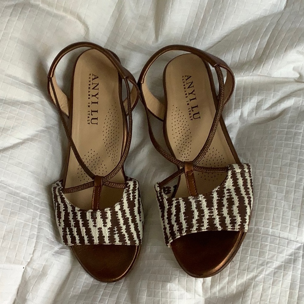 Italian handmade sandals size 7, unique design and comfortable.